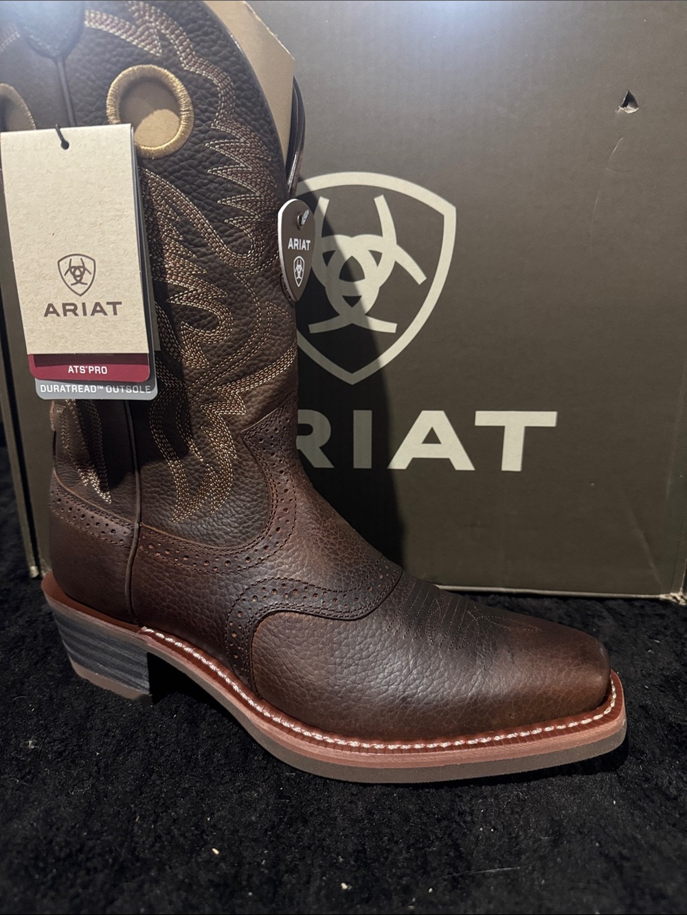 Heritage Roughstock Square Toe Cowboy Boot
